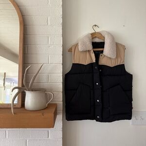 Levi’s Vest Size XS